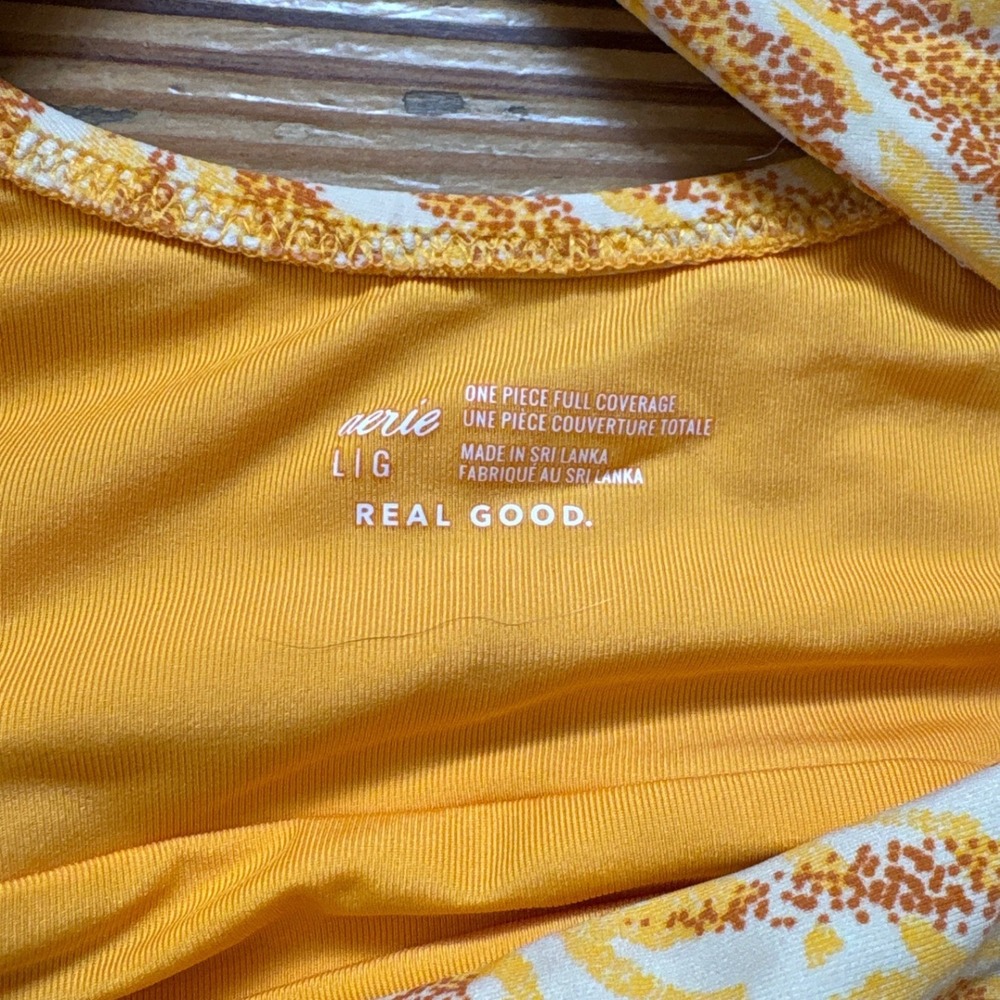 Aerie One Piece Swimsuit Women Yellow Orange Zebra Print Cutout SIZE L - Picture 3 of 5